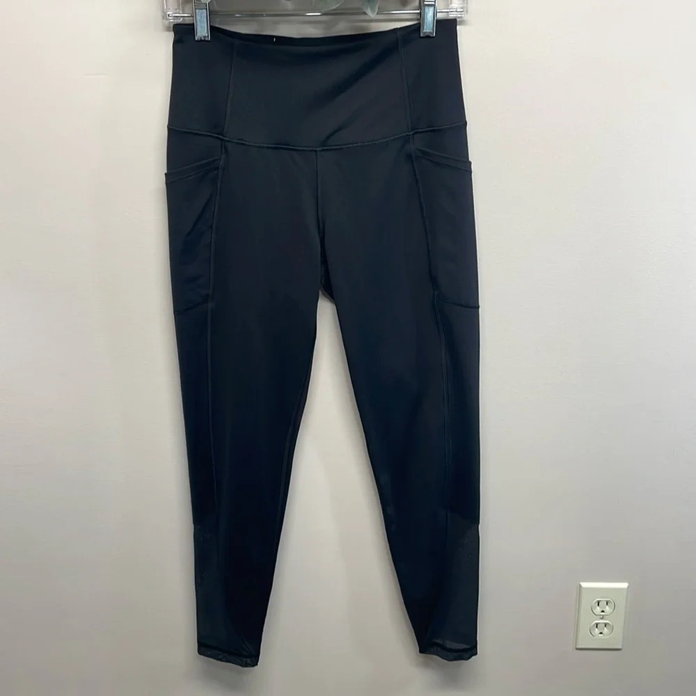 Victoria Sport Knockout By Victoria’s Secret Tight Black Scalloped Mesh M Short